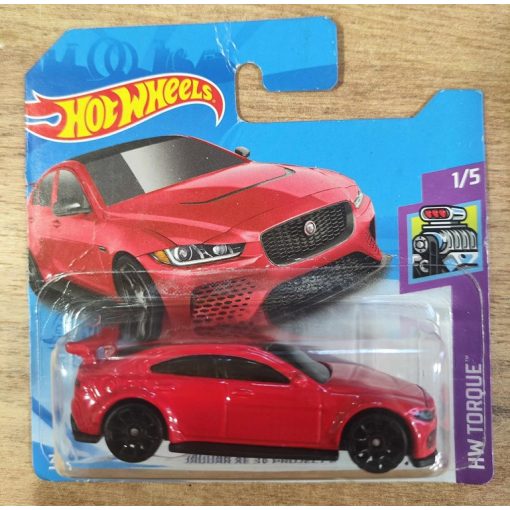 Hot wheels jaguar xe sv project 8